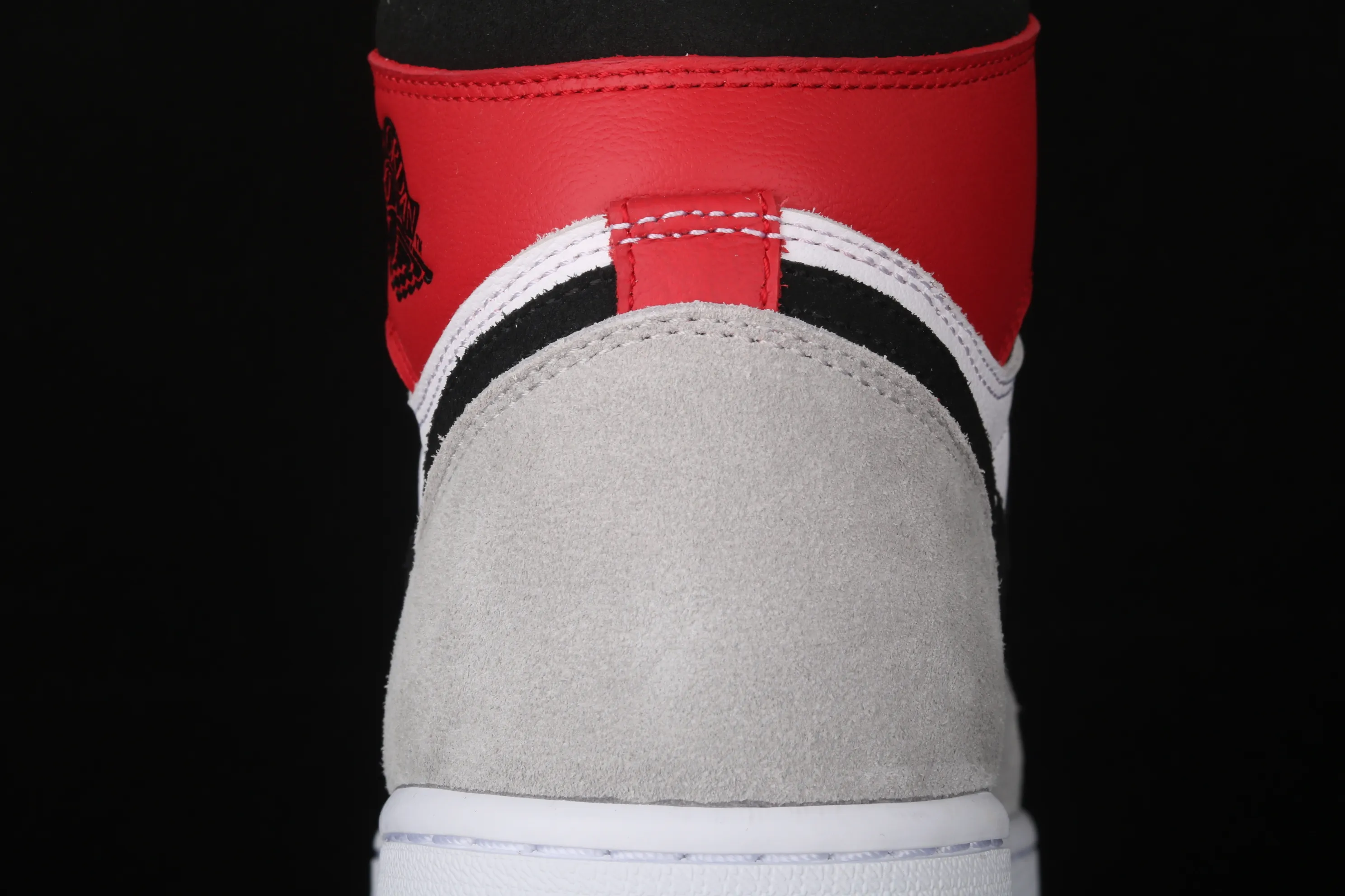 All categories Air Jordan Jordan series basketball shoes Air Jordan 1 High X version Air Jordan 1 Light Smoke Gray AJ1 Joe 1 light smoke gray 555088-126